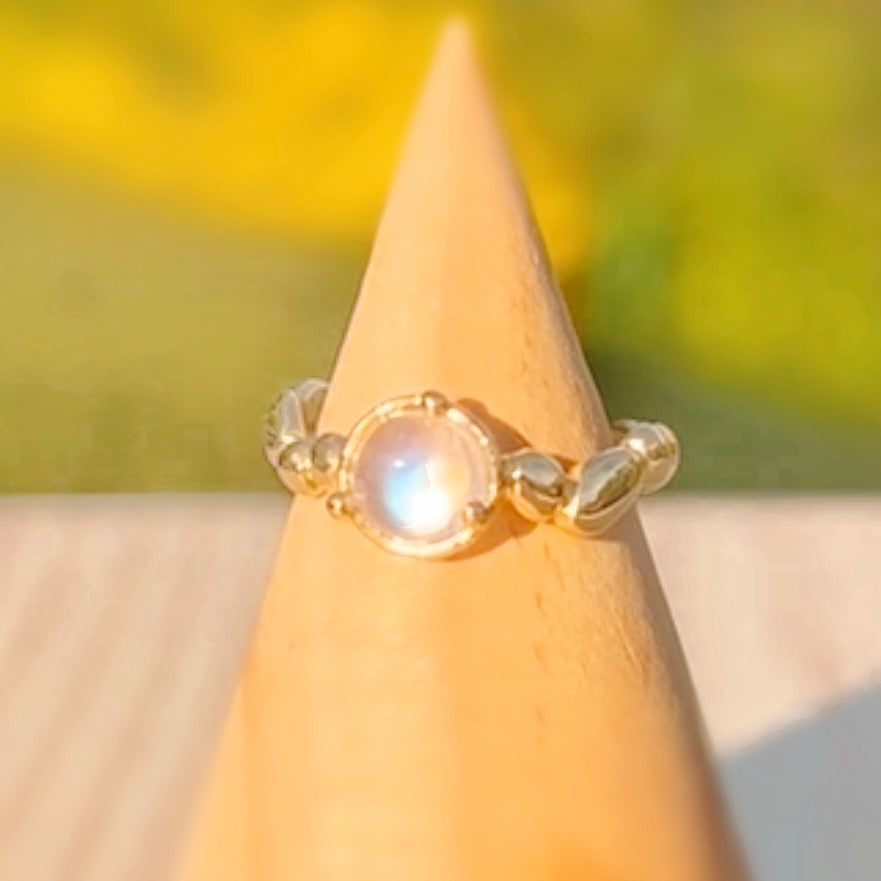 moonstone 14kt gold bean pebbles ring