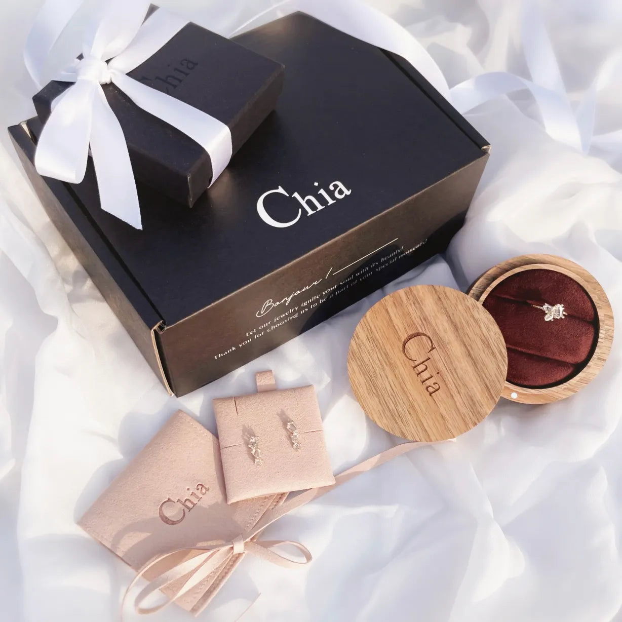 Chia Jewelry packaging introduction