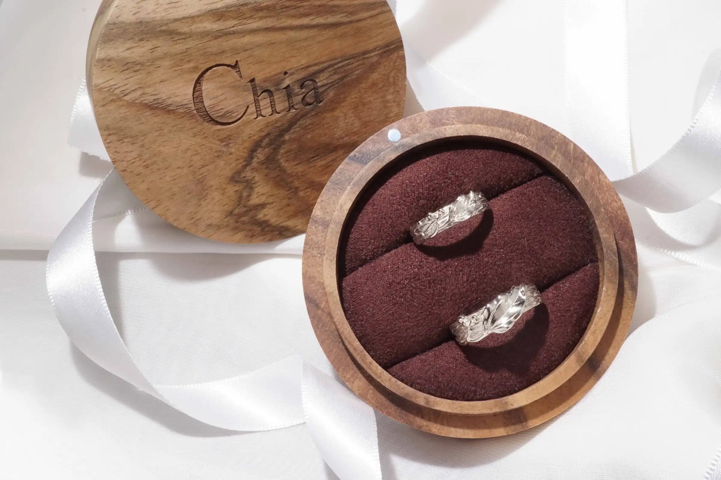 Chia Jewelry custom white gold wedding ring design. Inspired by nature and trees.Review and recommendation.