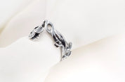 Adjustable Eucalyptus Ring Inspired by Nature