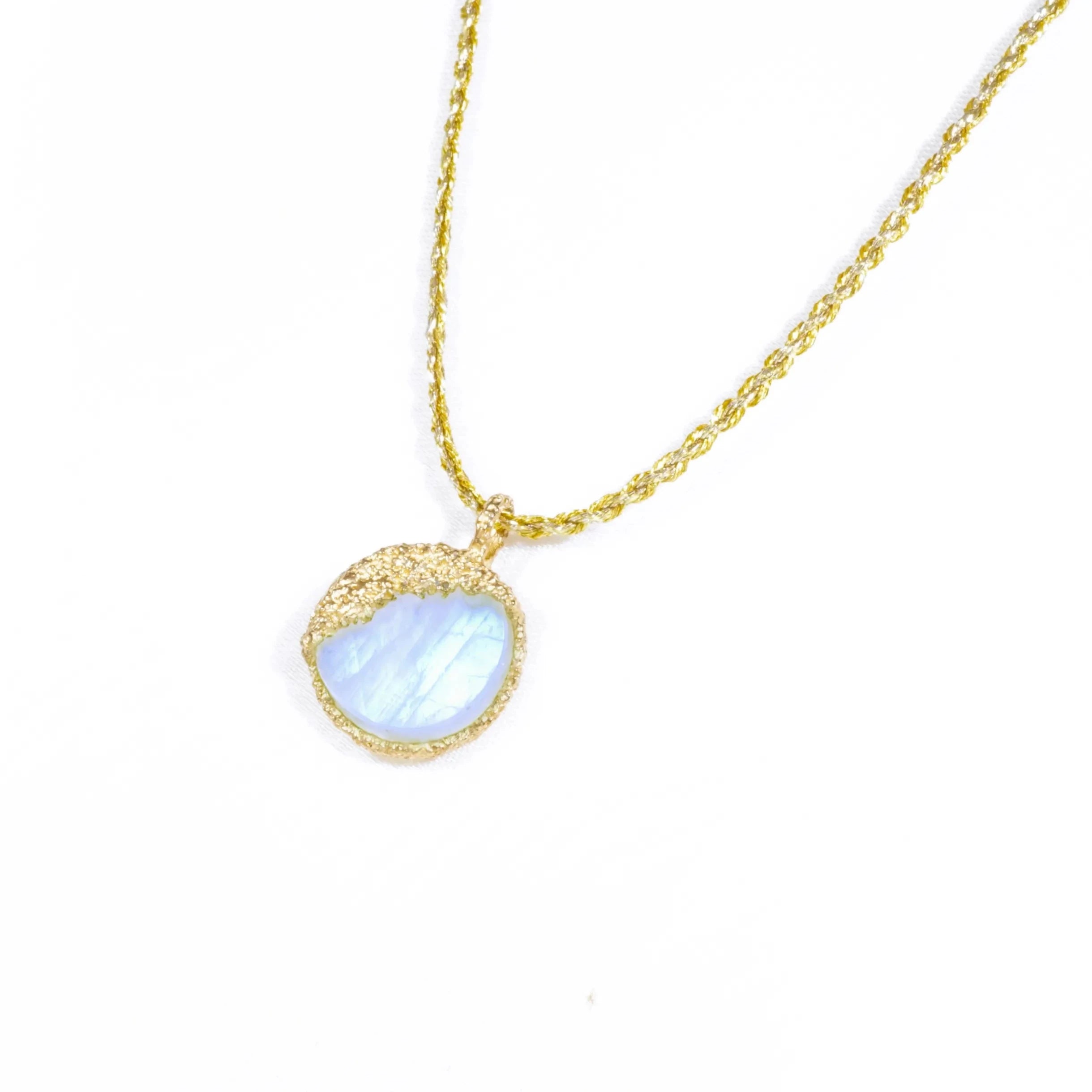 Chia Jewelry Guardian Fine Jewelry inspired by moon. Unique necklace with moonstone and  yellow gold.