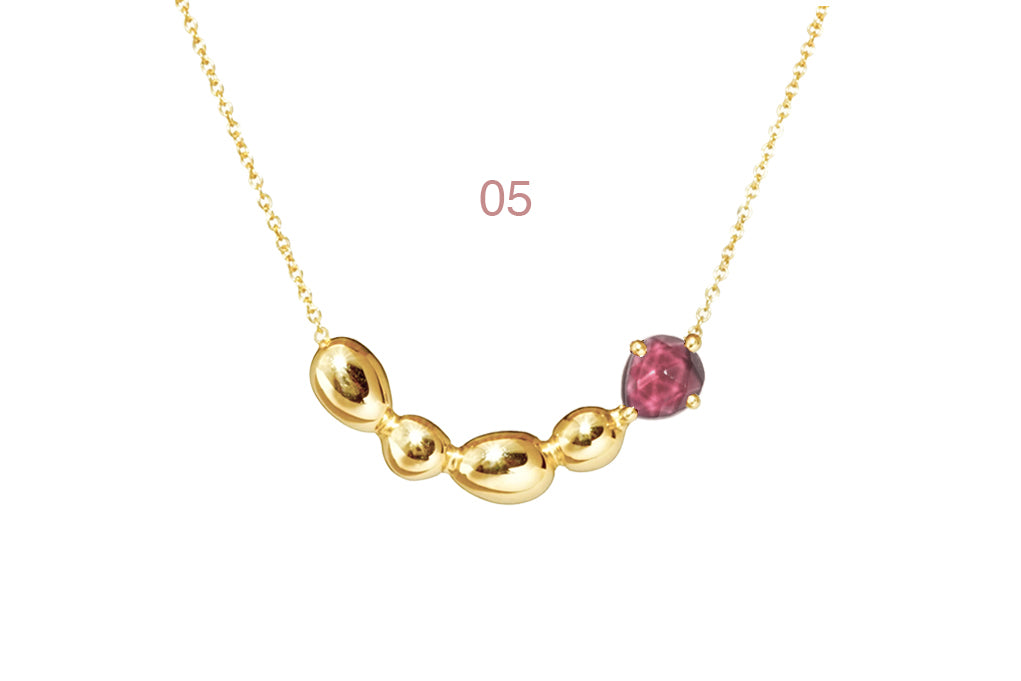 9kt Yellow Gold Garnet Pebble Necklace